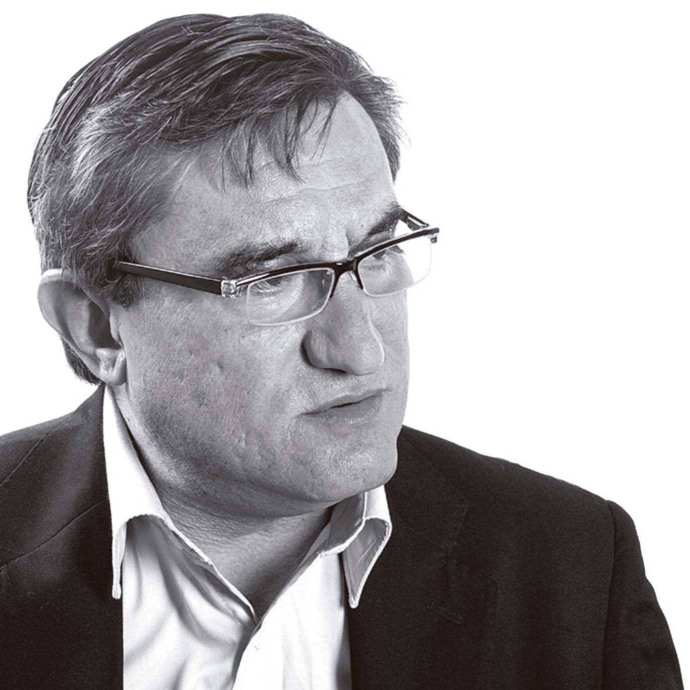 MAURICIO ALMADA
